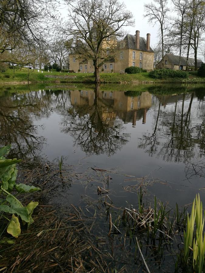 Chateau Du Bois Glaume Poligne Exterior photo
